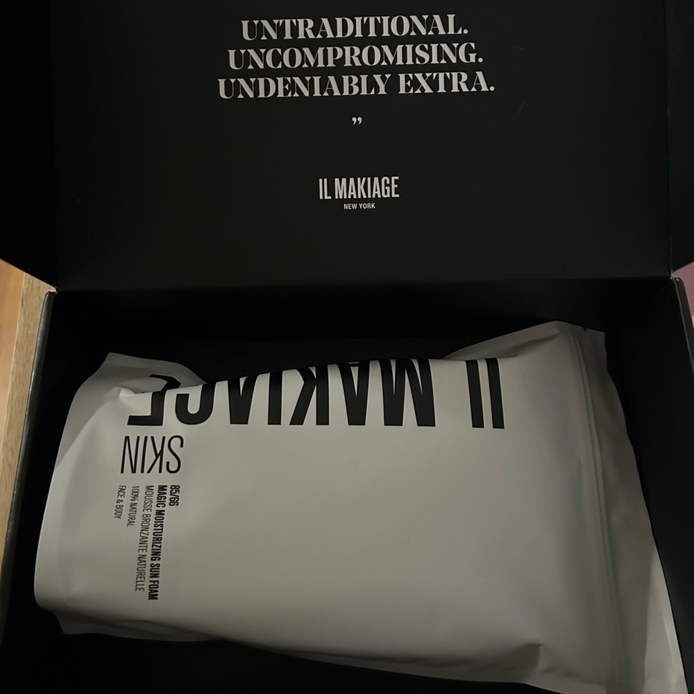 IL MAKIAGE self tanning kit